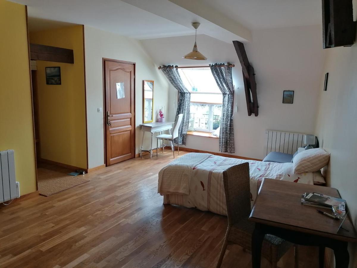 Bed and Breakfast La Parisiere Gavray-sur-Sienne Exterior foto