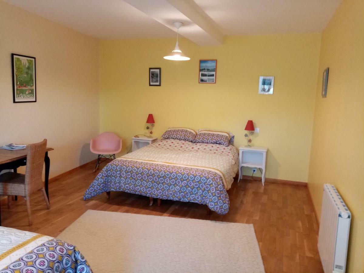 Bed and Breakfast La Parisiere Gavray-sur-Sienne Exterior foto